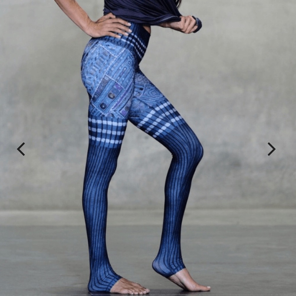 🌟🌟NIYAMA SOL Sea Change Barefoot Legging🌟🌟